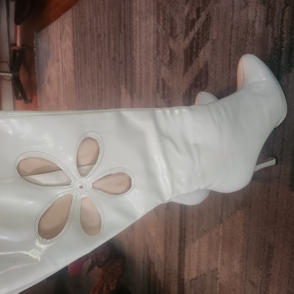 Cool gogo boots